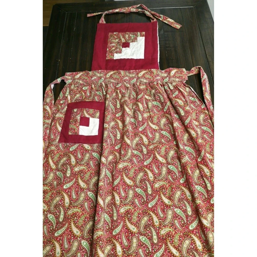 Vintage Handmade Log Cabin Quilt Patchwork Red Green Paisley Print Bib Apron